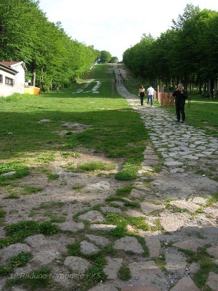 452.JPG - Eccoci arrivati sul Monte Amiata, c'è da fare una bella salitona...